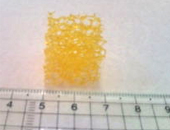 中材をキューブ状に加工!